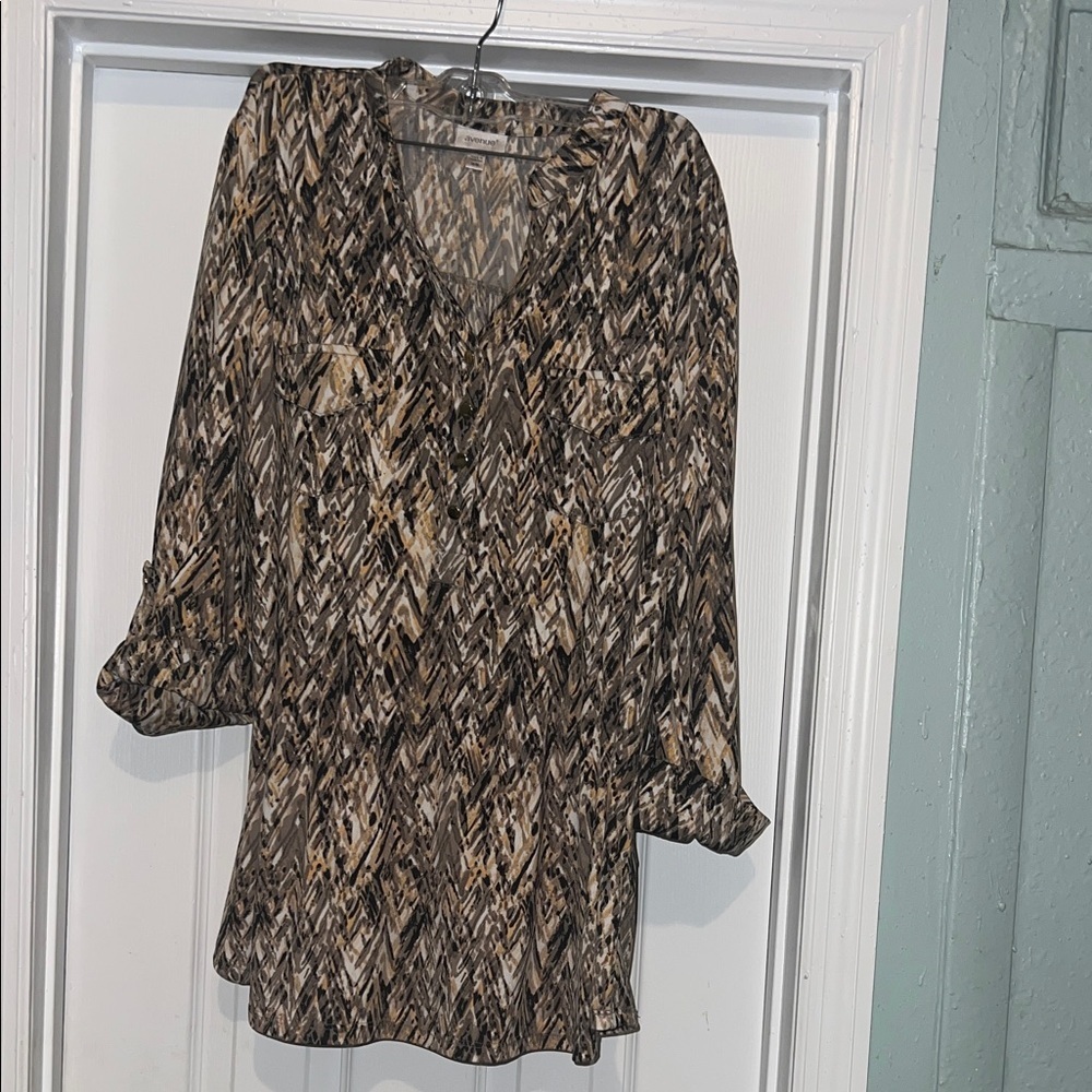 Avenue Women's Abstract Pattern Blouse